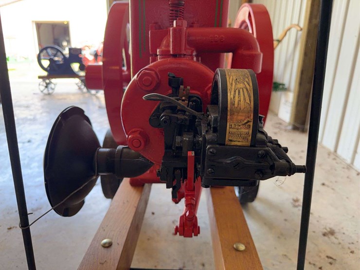 emerson-brantingham-2-1/2-hp-engine-image-11