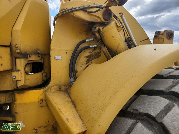 1980-caterpillar-966c-image-25