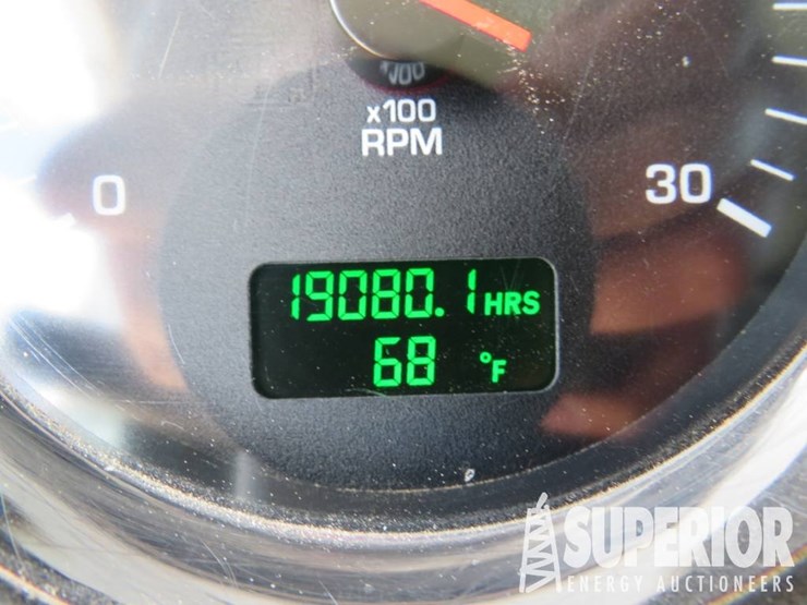 2009-kenworth-t800-image-13