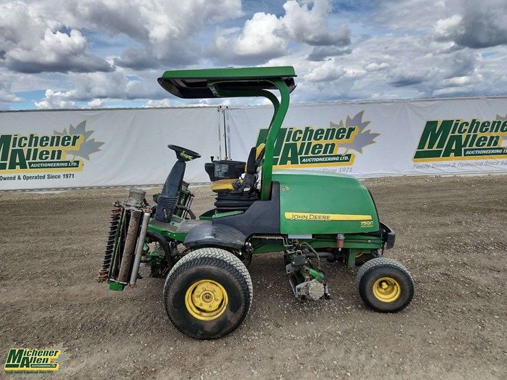 2010-john-deere-2010-image-17