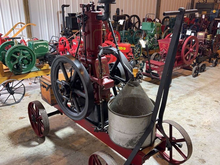 international-harvester-famous-2hp-image-7