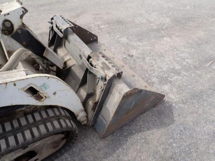 2007-bobcat-mt55-image-19