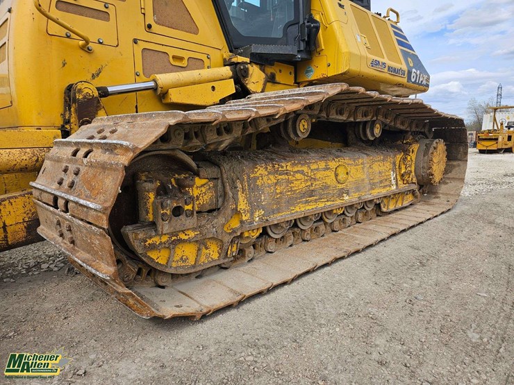 2017-komatsu-d61px-24-image-11