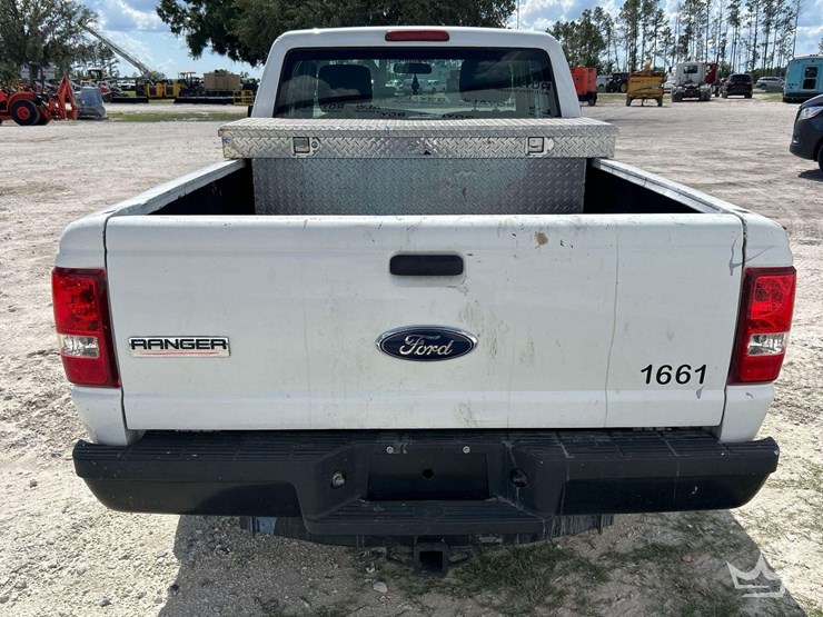 2011-ford-ranger-image-21