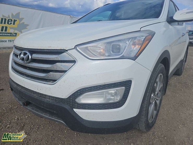 2015-hyundai-santa-fe-image-38