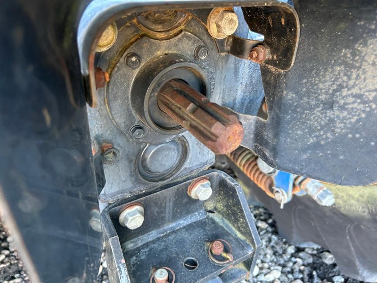 new-holland-tc40da-image-18