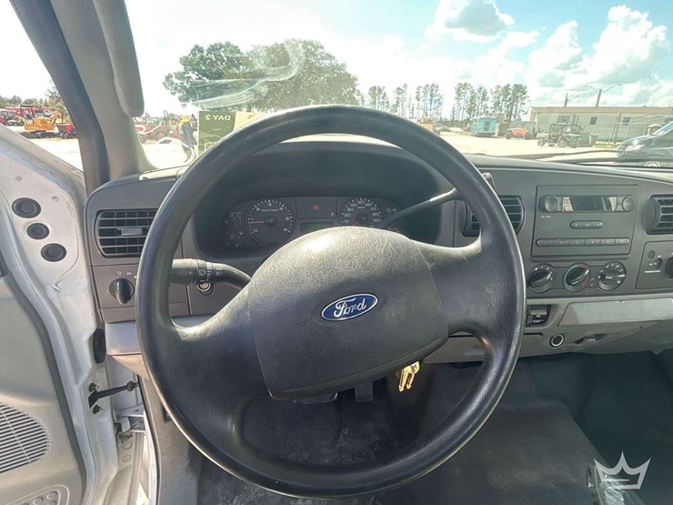 2007-ford-f250-image-13
