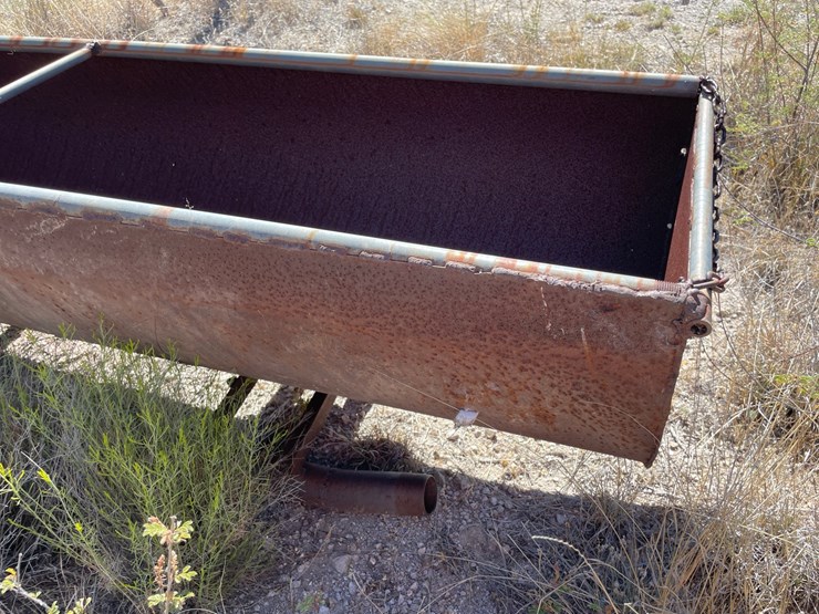 #1045-•-cattle-feeder-image-5
