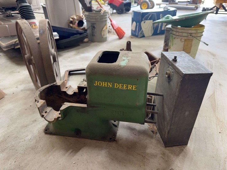 john-deere-engine-parts-assortment-image-4