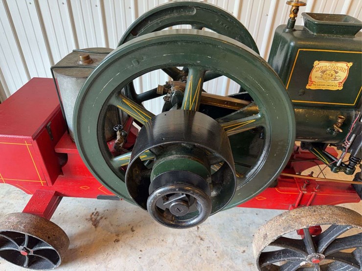 wisconsin-4-hp-side-shaft-engine-image-24
