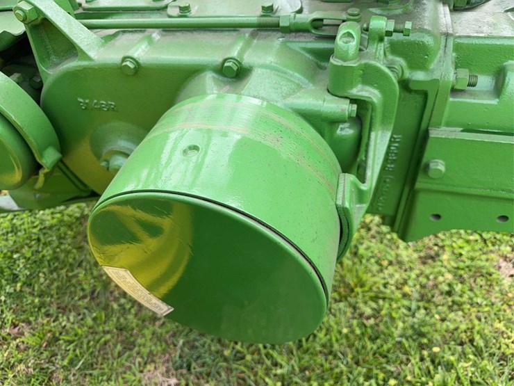 john-deere-b-image-38