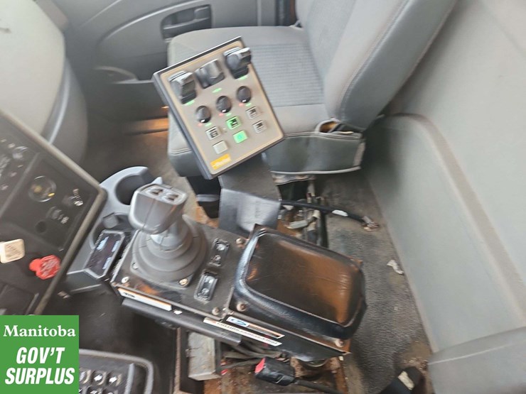2009-international-workstar-7600-image-26