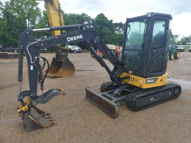deere-30g-image-1