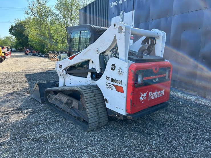 2021-bobcat-t770-image-2
