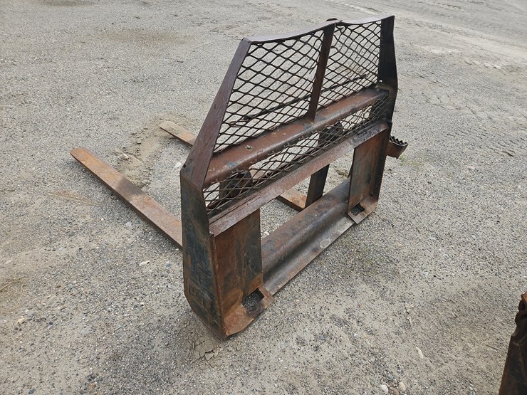 caterpillar-48"-forks-image-4