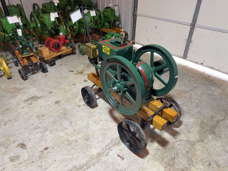 lansing-2hp-engine-image-3