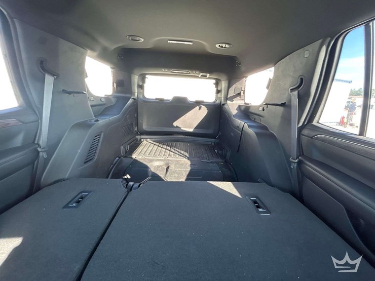 2022-chevrolet-tahoe-image-20