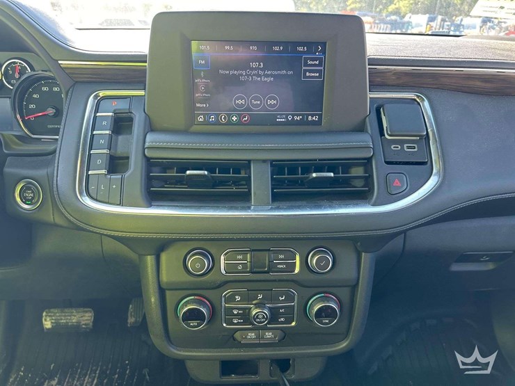2022-chevrolet-tahoe-image-17