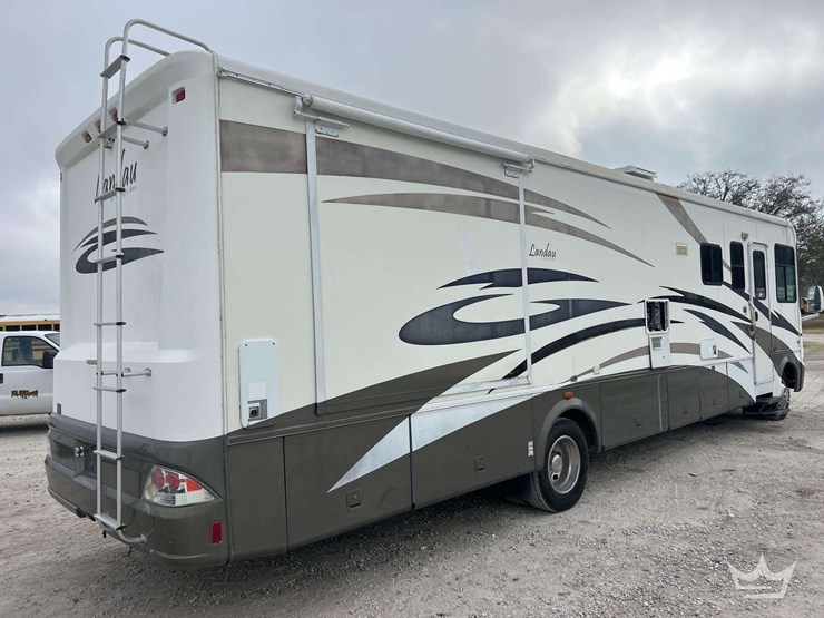 2007-ford-f53-landau-3645ds-36ft.-class-a-motorhome-image-3