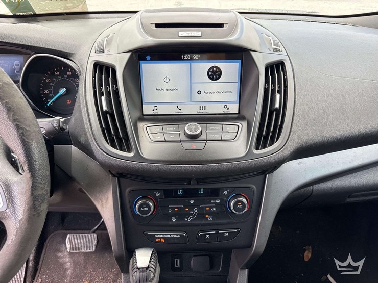 2017-ford-escape-image-17