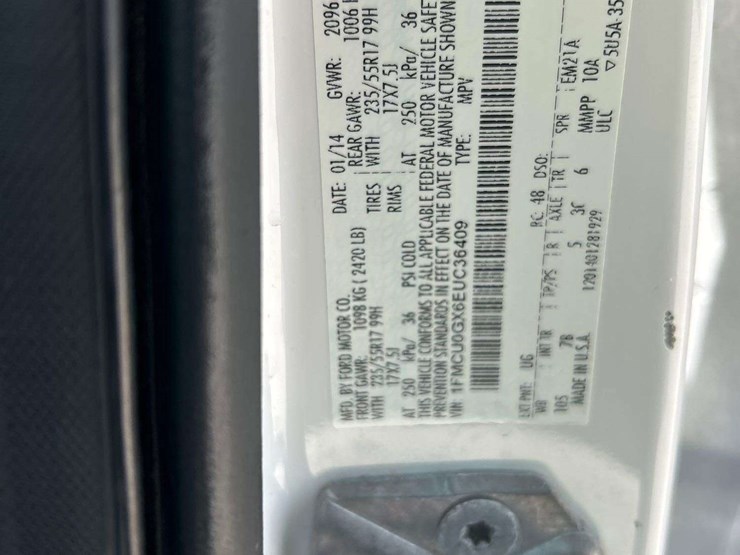 2014-ford-escape-image-5