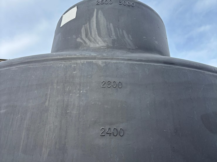 poly-tank-image-2