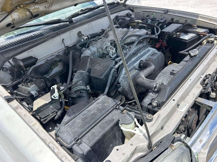 2000-toyota-4-runner-image-9