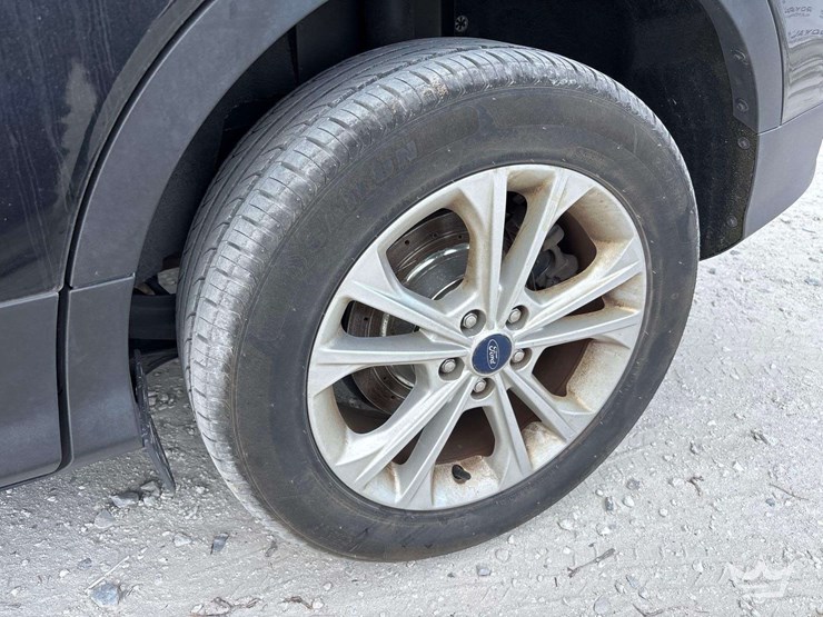 2017-ford-escape-image-29