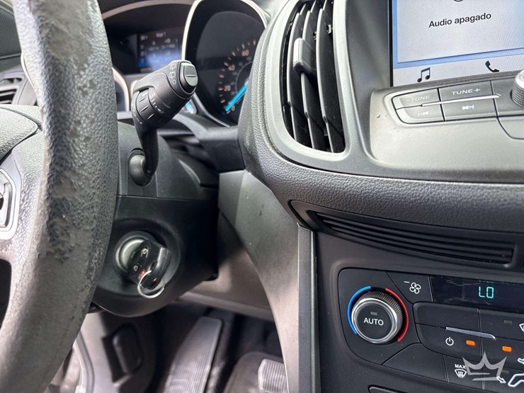 2017-ford-escape-image-15