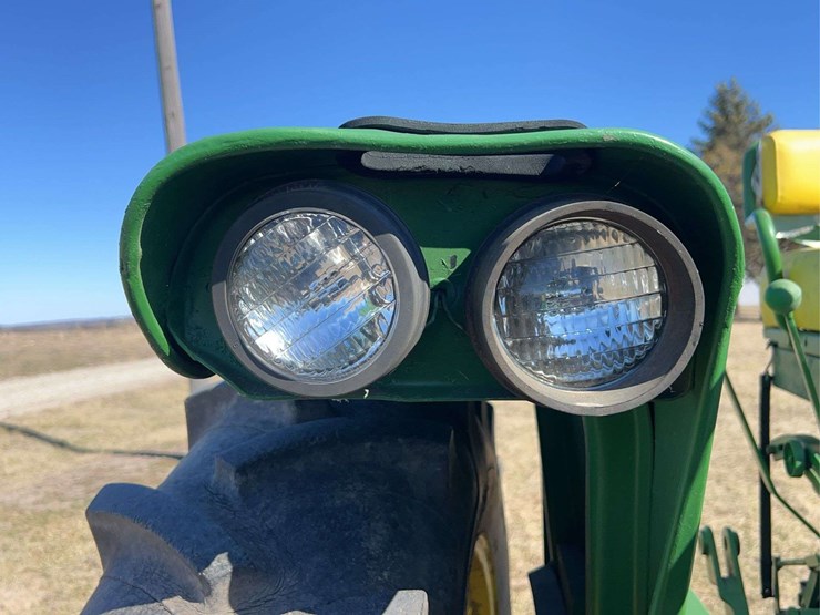 john-deere-620-image-40