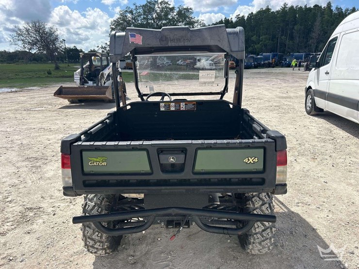 2019-ez-go-electric-cart-image-16