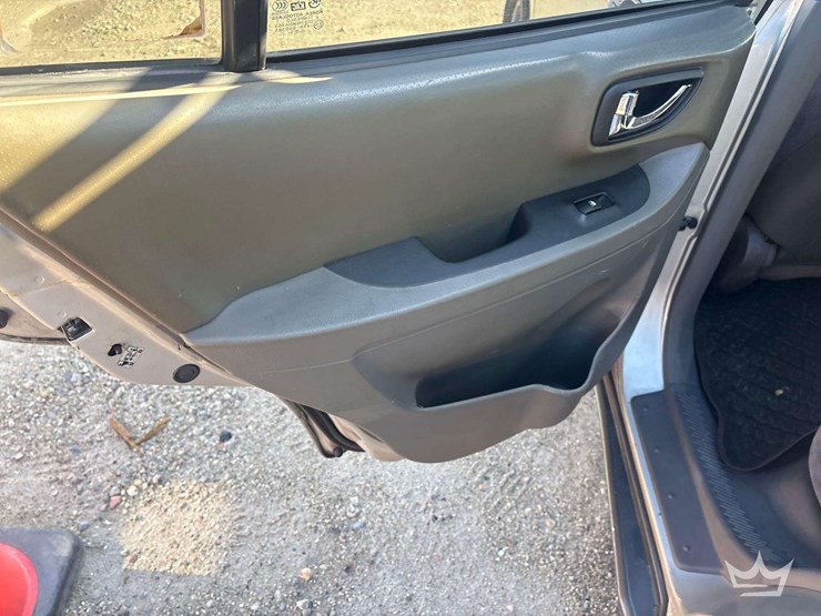 2004-hyundai-santa-fe-image-18