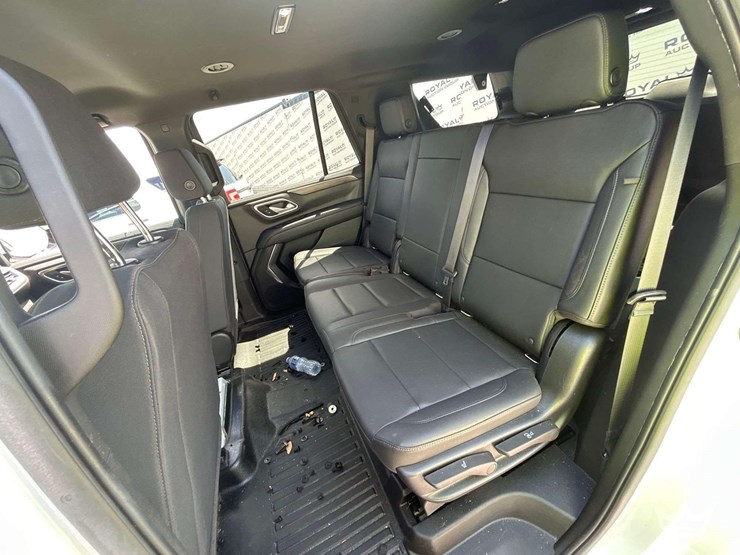 2022-chevrolet-tahoe-image-28