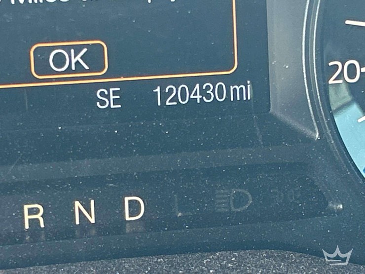 2016-ford-explorer-image-19