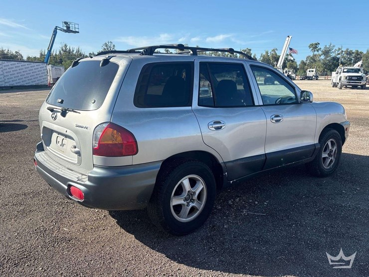 2004-hyundai-santa-fe-image-3