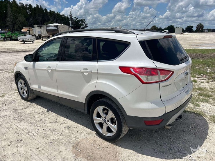 2014-ford-escape-image-4