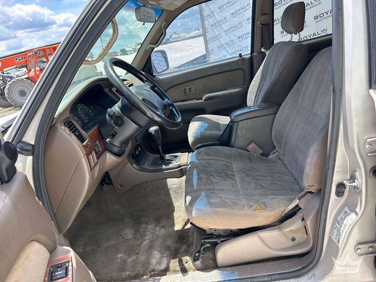 2000-toyota-4-runner-image-12
