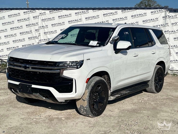 2022-chevrolet-tahoe-image-1