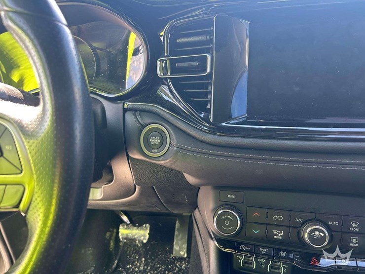 2021-dodge-durango-image-15