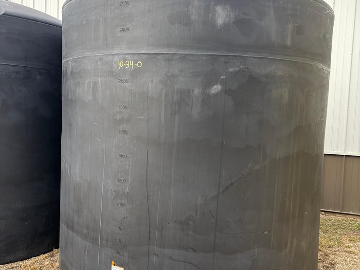 poly-tank-image-2