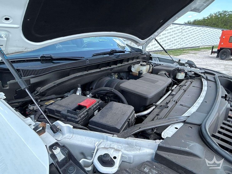 2023-chevrolet-tahoe-image-9