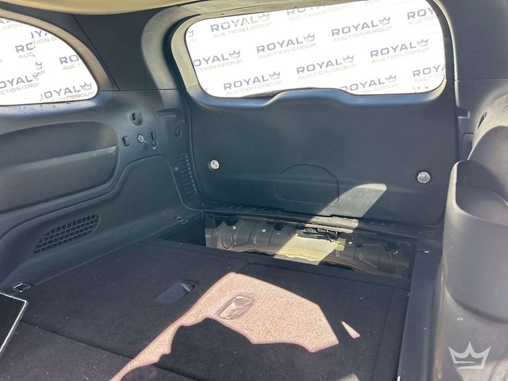 2021-dodge-durango-image-26