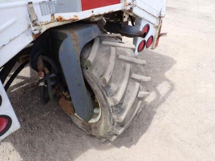 2001-moffett-m5000-image-30