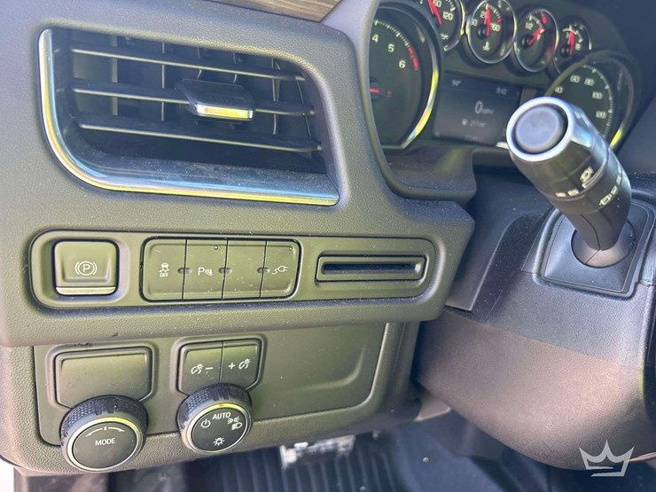 2022-chevrolet-tahoe-image-14