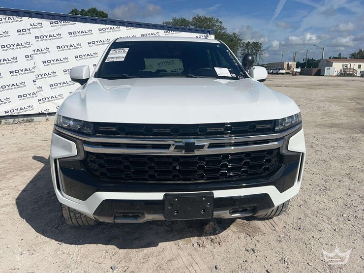 2022-chevrolet-tahoe-image-23
