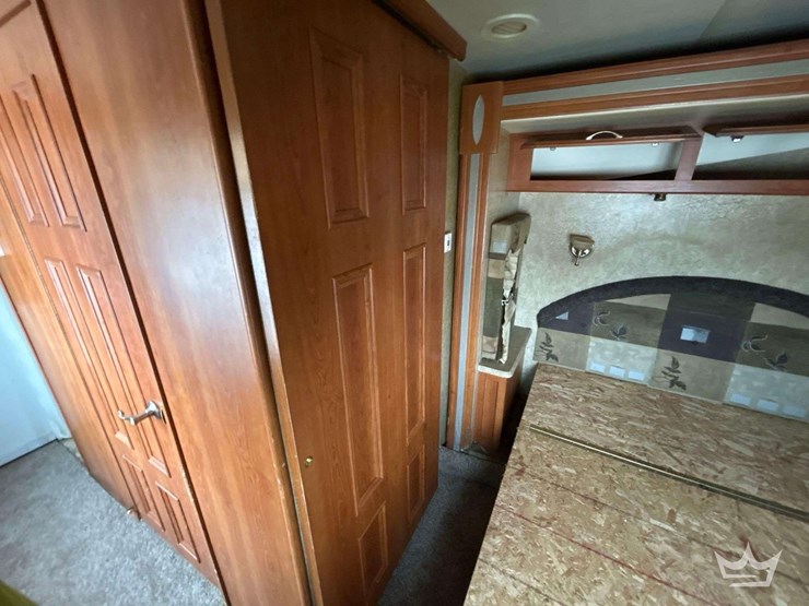 2007-ford-f53-landau-3645ds-36ft.-class-a-motorhome-image-25