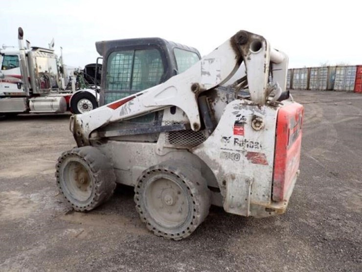 2021-bobcat-s740-image-7