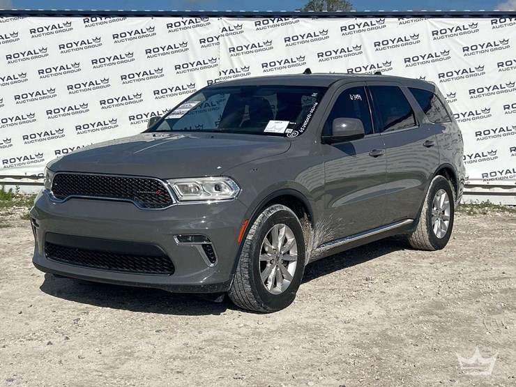 2021-dodge-durango-image-1
