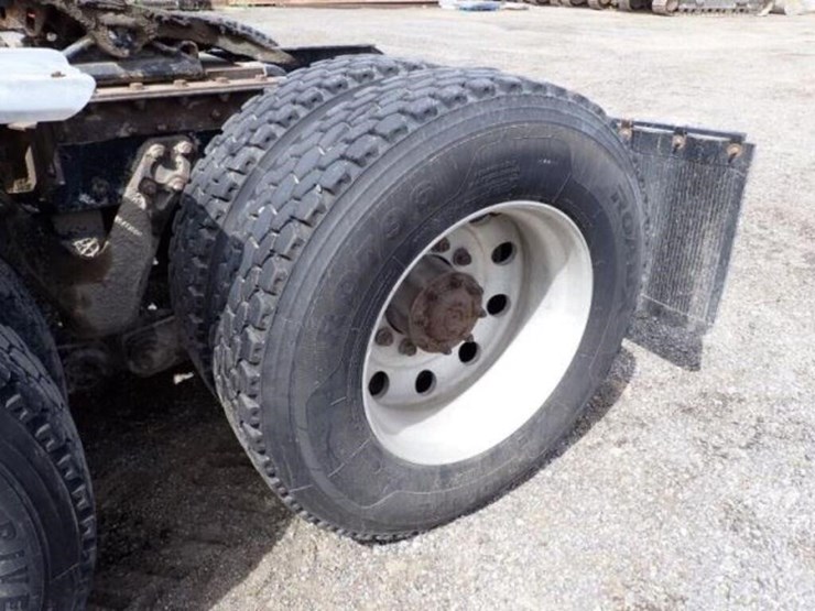 2016-kenworth-t880-image-50