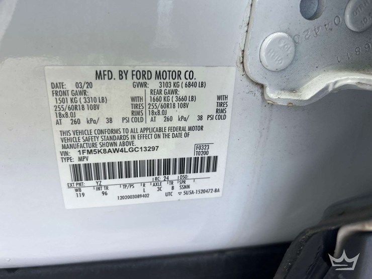 2020-ford-explorer-image-5